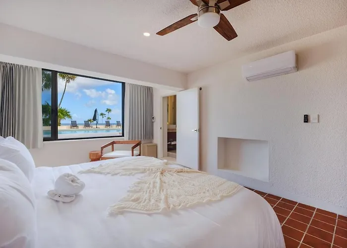Casa Playa - Luxury Beachfront *