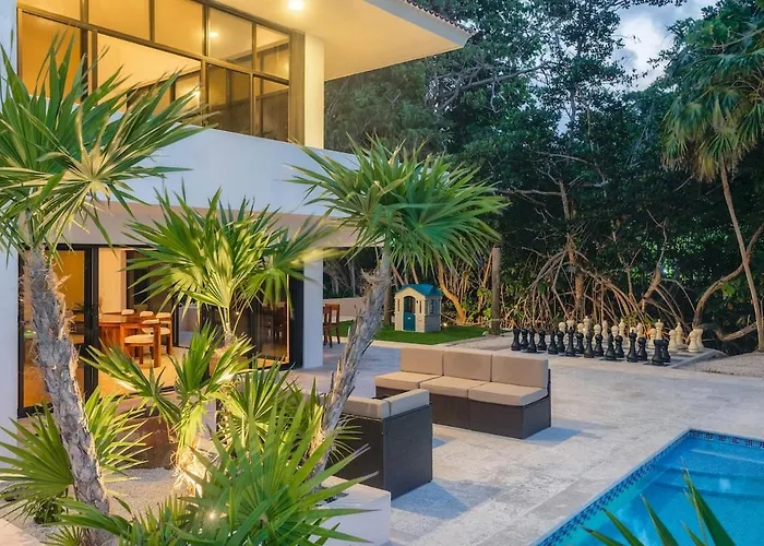 Casa Playa - Luxury Beachfront Pousada *